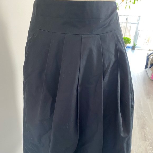 Banana Republic Skirt - Picture 2 of 5